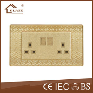 Double 13A switched socket KB6-049
