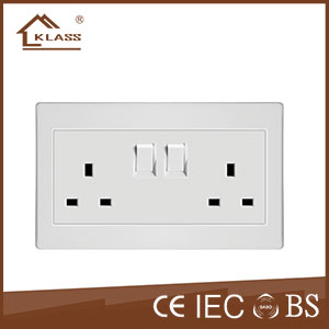 Double 13A switched socket KL3-049