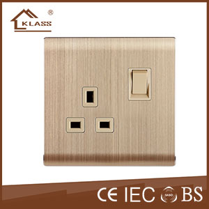 13A switched socket KL6-016