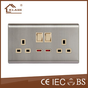 Double 13A switched socket with neon KL5-048