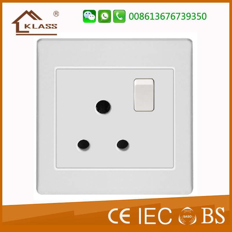 15A switched socket KB12-018